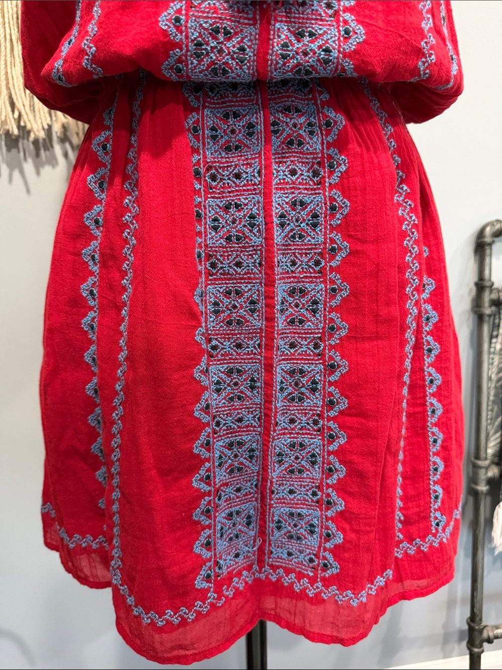 Joie Embroidered Boho Mini Dress Muted Red Size Small - Picture 4 of 11
